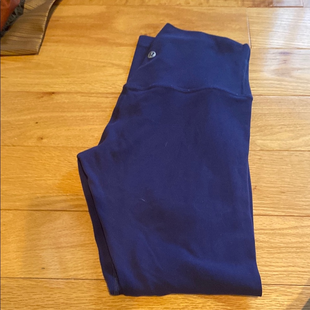 Lululemon Align Logo Blue size 4